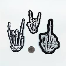Rock n roll vintage chicago guitar shop penguat gitar rock and roll efek musik rock prosesor & pedal, rock roll, label, teks png. Paling Bagus 16 Gambar Tangan Rock Gani Gambar