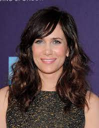 Kristen Wiig Long Curly Haircuts Side Bangs Hairstyles Long Wavy Hair