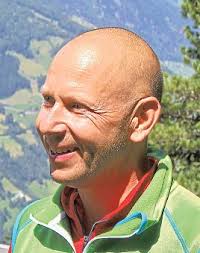 Von Weinbergen bis zu spektakulären Schluchten