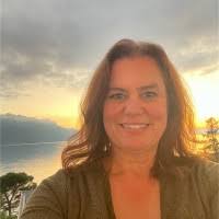 700+ "Minear" profiles