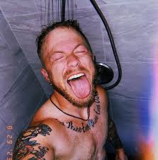 9 years…how in the world has it been 9 years already? I'm so thankful for  the chance to have had surgery when I did and don't take for granted how  lucky I