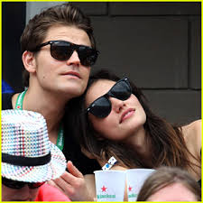 Paul Wesley & Phoebe Tonkin Get Cuddly at U.S. Open 2014