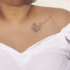 You can put a quote or a variety of different symbols on the collarbone. 49 Eye Catching Collarbone Tattoo Ideas For Everyone Photos Allure