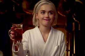 тест на то кем ты был в прошлой жизни бесплатно Here S Our First Look At Th Chilling Adventures Of Sabrina Christmas Speciale Sabrina Spellman Style Sabrina Spellman Sabrina Witch