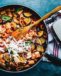 Pasta Alla Norma Is A Classic Sicilian Dish Made With Roasted Eggplant Sweet Plum Tomatoes Fragrant Eggplant Recipes Roasted Eggplant Pasta Pasta Alla Norma