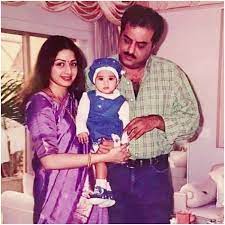 Manish also commented ,i truly miss her. janhvi and khushi can be seen with a young sridevi in the childhood pictures that khushi shared. Sridevi Holding Onto Baby Janhvi Kapoor In This Rare Childhood Photo With Boney Kapoor Is Pure Gold Pinkvilla