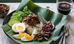 Nasi lemak, one of the oldest and most favorite dish in malaysia at the same time also loved in other neighbor countries. Nasi Lemak Kuliner Tradisional Pekanbaru Memiliki Rasa Gurih
