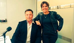 Elon musk briefly smoked weed on the joe rogan experience podcast on thursday, throwing twitter into a frenzy. Elon Musk To Discuss Tesla Spacex Twitter And More On 80 Minute Recode Podcast