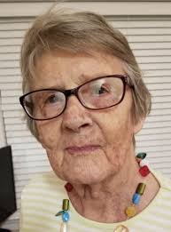 Nora Deluca's Instagram, Twitter & Facebook