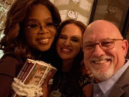 Sidney Thompson (@sidneythompsonauthor) • Instagram photos and videos