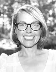 Barbara Fornal's Instagram, Twitter & Facebook