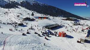 Skiing and snowboarding in kalavryta. Nea Xionodromiko Kentro Kalabrytwn