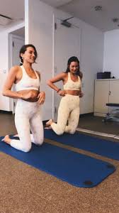 4 126 Likes 56 Comments Melissa Wood Tepperberg Melissawoodhealth On Instagram This Quick Arm Series Using Your Own Bo Arm Workout Lower Body Workout