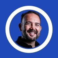 300+ perfiles de «Julio Cervantes»