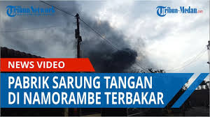 Lokasi pabrik masih berseberangan dengan perumahan penduduk. Video Pabrik Sarung Tangan Pt Samrock Di Kecamatan Namorambe Dilalap Sijago Merah Tribun Medan