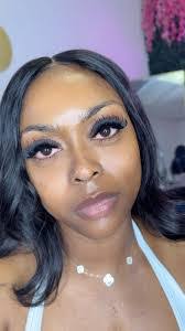 Abbie Ely's Instagram, Twitter & Facebook