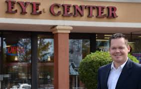 At premier eye associates, our optometry staff works together to ensure your visit is comfortable and completed in a timely manner. Premier Eye Center Southern Florida Eye Doctors Eyewear Home