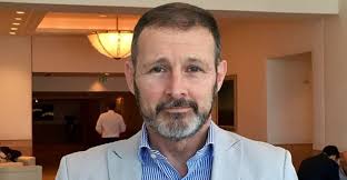 Professor Peter McCulloch receives NIHR Senior Investigator Award —  Nuffield Department of Surgical Sciences