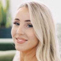 Megan Schnitzius's Instagram, Twitter & Facebook