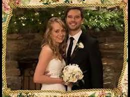 Amber Marshall On Her 'Heartland' Family, Overcoming Loss & Amy Finding  Love Again