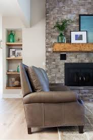 Living Room Layout With Recliner 49 Heartwarming Fireplaces In Warm And Cozy Living Spaces Quality Living Room Furniture Livingroom Layout Living Room Warm