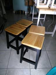Model kursi kayu yang dari tahun ke tahun semakin bervariasi membuat penggemar kursi kayu tidak pernah berpindah pilihan menggunakan kursi besi atau kursi rotan. Jual Bangku Kayu Minimalis Kursi Duduk Di Lapak Uwais Kids Bukalapak