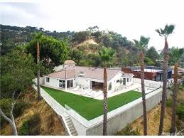 I did go look at a $7 million house but i also wanna say, why do people keep coming to this house? David Dobrik S House In Los Angeles House Los Angeles Homes Celebrity Houses