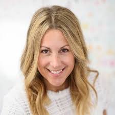 Joelle Goldman's Instagram, Twitter & Facebook