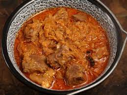 Gulas De Porc Cu Varza