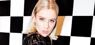 Like the other children of balgruuf the greater, dagny seems to have a rather spoiled personality. Norwegian Pop Star Dagny Unveils New Single Somebody With Official Music Video