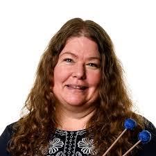 Krista Mcleod's Instagram, Twitter & Facebook