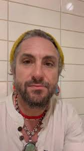 That's a wrap 2025🙌Thanks to everyone that came to a show, bought merch  and streamed my music, none of this would have been possible without your  endless support!! Thanks to my hardworking