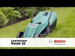 Leggerissimo, dal peso ben bilanciato e. Bosch Home And Garden 0600885b70 Rotak 32r Electric Rotary Lawnmower With 32 Cm Cutting Width 1200 Youtube
