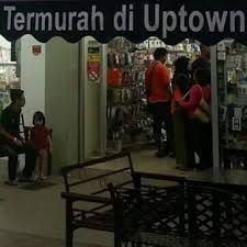 Di utzshop (dikenali sebagai kedai ustaz) ada menjual earphone tanpa w. Kedai Ustaz Kompleks Pkns Shah Alam Home Facebook