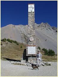 As one of the rare climbs that has featured in both the giro d'italia and tour de france, the col d'izoard was always destined for. Col D Izoard Casse Deserte Route Des Grandes Alpes