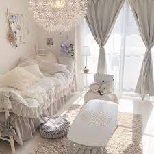 3つの色別 ラグで整えるお部屋コーディネート little rooms インテリア 家具 ベッドルームのアイデア 部屋