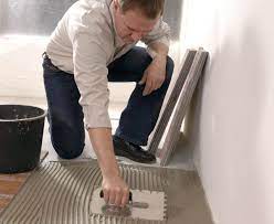 Ratschlaege zur verlegung von fußbodenfliesen in fliesen verlegen leicht gemacht. Anleitung Zum Terrassenfliesen Verlegen Bauen De