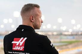 Nikita mazepin apologised to haas after spinning out three corners into his formula one debut at the bahrain grand prix. Formel 1 Skandal Um Haas Pilot Mazepin Team Distanziert Sich