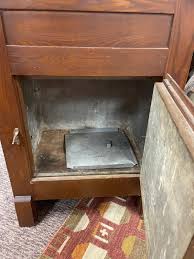 Sale old icebox Store