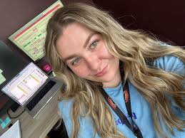 Any loose powder recommendations for oily skin?