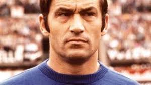 Morto Tarcisio Burgnich, le maglie della Nazionale e dell'Inter per  l'ultimo saluto