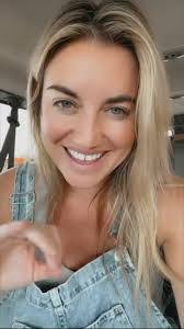 Marti Dodson's Instagram, Twitter & Facebook