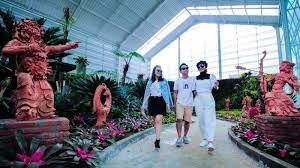 Harga tiket masuk taman safari cisarua bogor harga tiket taman safari siang atau malam adalah sama. Harga Tiket Masuk Baloga Tempat Wisata Baru Di Kota Batu Untuk Liburan Akhir Tahun