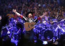 Garth Brooks Dive Bar Tour Is A Stroke Of Showmanship