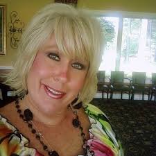 Kim Staats (@kdstaats)