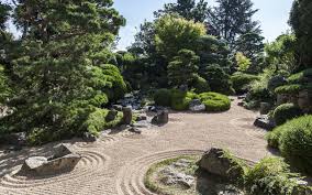 Jardin Extraordinaire Un Ecrin Zen Dans La Drome Le Parisien
