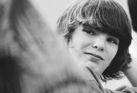 Kevin Vowell's Instagram, Twitter & Facebook