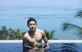 A7379021 สู้ต่อไป ทาเคชิ อยากทราบว่า คำนี้ มาจากการ์ตูนรื่องอะไรอ่ะคับ การ์ตูน ความคิดเห็นที่ 1. C M5l8hotynmom