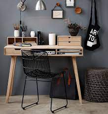 Kleiner Schreibtisch Aus Holz Danisches Design Wohnen Schreibtisch Holz Einrichten Und Wohnen