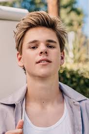 Jon Brazier's Instagram, Twitter & Facebook